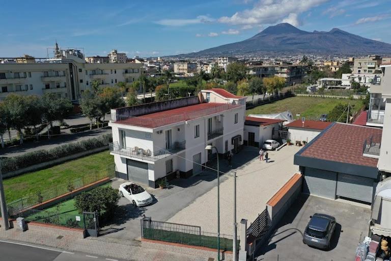 Donna Paola Hotel Pompeji Eksteriør billede
